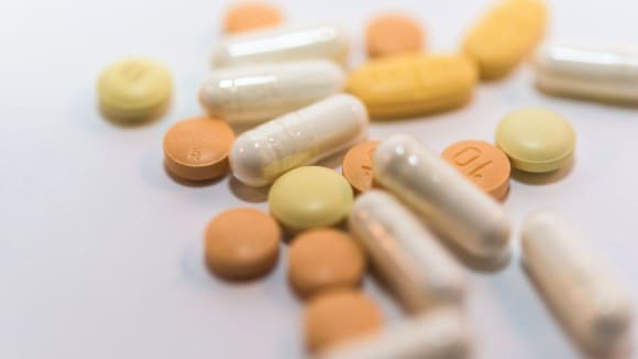 腰痛が辛い！ボルタレンは腰の痛みに効く？ アイドラッグマート コラム